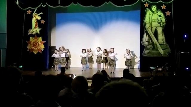 Группа "Милашки" - танец "Катюша"