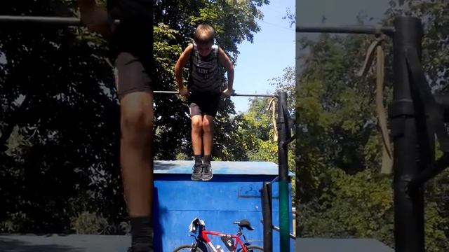 Связки на турнике #6Серий смотреть онлайн