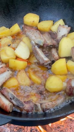 Ребрышки с картошкой в казане