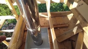 Переехали на Алтай. Баня строю сам. Устанавливаю печь и дымоход. Баня своими руками.