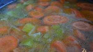 Морковный суп-пюре с горохом нут