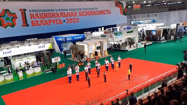 #БЕЛАРУСЬ #Дети   #МЧС Открытие первой выставки МЧС#МАЗ #ПОЖСНАБ #ПОЖАРНЫЕ смотреть онлайн