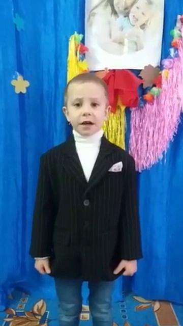 3 Юные читатели, "Слово маме" (Песчаная п/б) смотреть онлайн