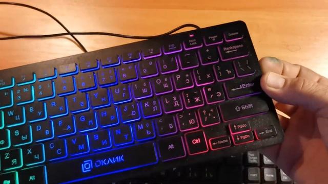 Клавиатура Оклик 300S - компактная проводная клавиатура с подсветкой с OZONа. смотреть онлайн