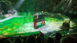 Едем в цирк! 🎪🤹♂️ Наши сборы👗 Дорога🚐