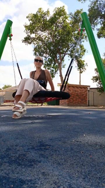 Вся одежда на видео - нашего производства #модаистиль # смотреть онлайн