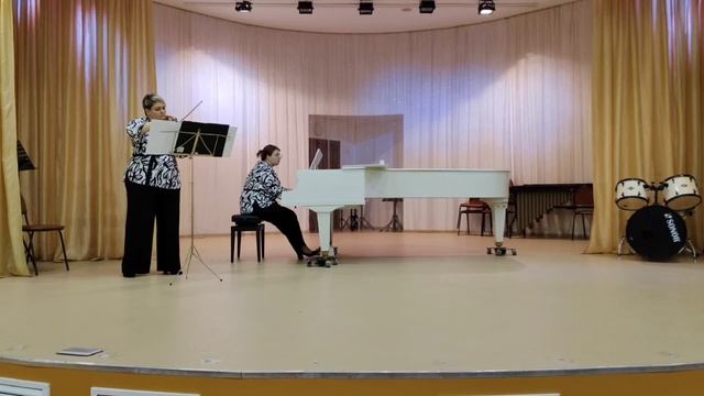 Э. Григ - Соната для скрипки и фортепиано C-moll.mp4 смотреть онлайн