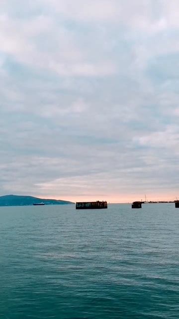 Чёрное море. Рыбаки. Утро. Новороссийск #shorts смотреть онлайн