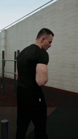 Укрепляй плечи! Просто делай ЭТО УПРАЖНЕНИЕ!