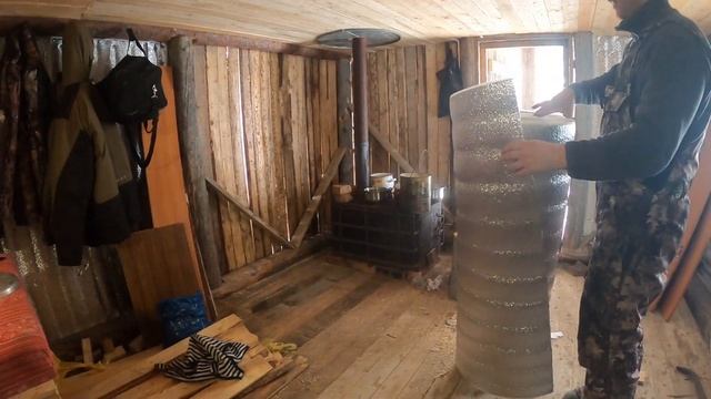 Наловили щук на далеком озере. Обживаем избушку.Дача в смотреть онлайн