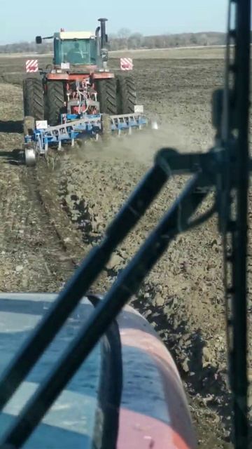 Пахота трактор 2375 плуг 9/35 смотреть онлайн
