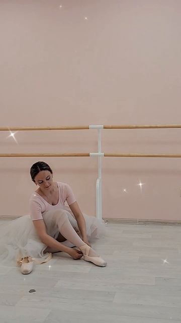 Балет...🩰 Вдохновение в кадой детали...🪷 В каждом движении...💞 #балет #хореография #вдохновение смотреть онлайн