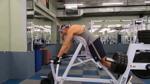 Т-тяга в тренажере, два варианта, в зале