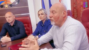 С керченской молодежью провели встречу в администрации города