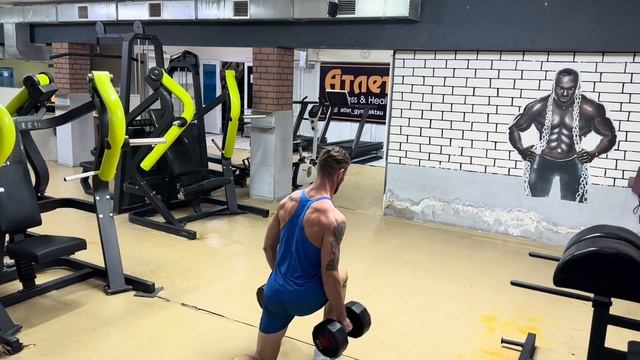 Тренировка ног/ натуральный бодибилдинг/ лучшие упраж
