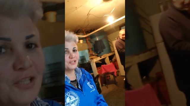 Кавказские горы, да и местные жители очень гостиприимные. Это здорово!!! смотреть онлайн