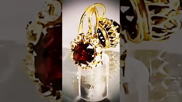 АНТИКВАРНЫЕ ЗОЛОТЫЕ СЕРЬГИ С ПРИРОДНЫМИ ГРАНАТАМИ И Б смотреть онлайн