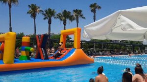 Crystal Centro Antalya. Beach or pool? 🌴 Почему люди выбирают бассейн