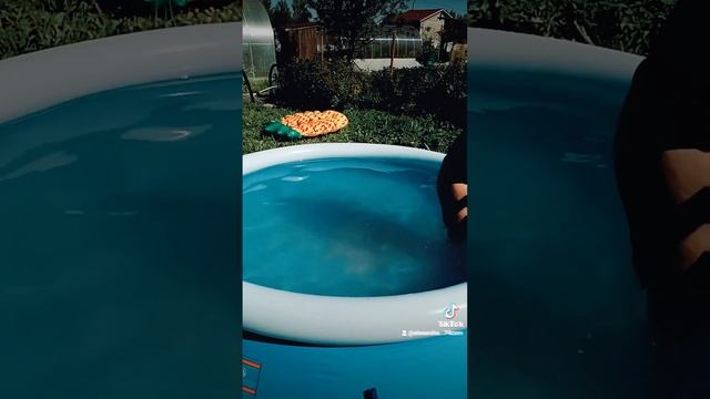 #бассейн #чистка #лето #дача #юмор смотреть онлайн