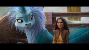 Райя и последний дракон  Русские фрагменты  Официант  и  Сису  Мультфильм 2021