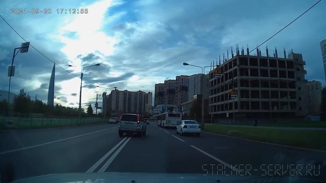 На ул. Мебельной в СПБ свои правила ;-) смотреть онлайн