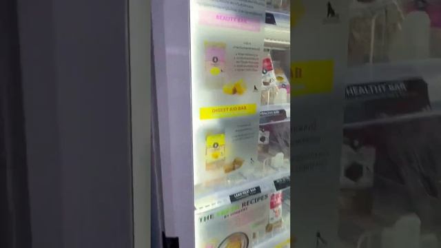 Необычная еда для собак и кошек - выпечка, мороженое, р? смотреть онлайн