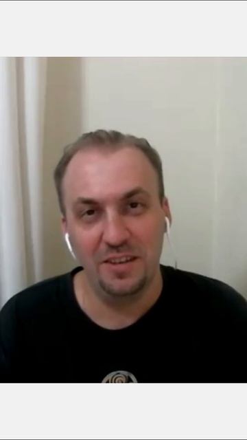 Бензин за 100 рублей в антураже 90-х — как выглядят запра смотреть онлайн