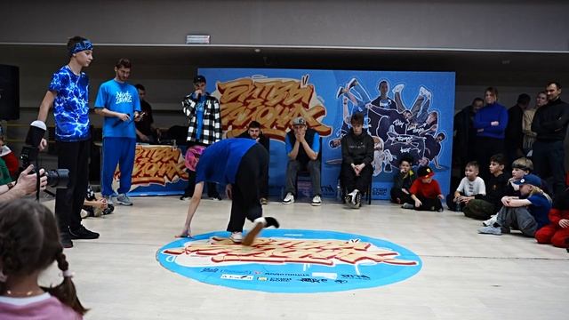 БИТВЫ в РАЙОНАХ 2024 КИНДЯКОВКА-ЦЕНТР Мария Дергунова vs Анисимов Ярослав смотреть онлайн