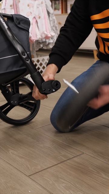 ЧТО ДЕЛАТЬ ЕСЛИ КОЛЯСКА СКРИПИТ? смотреть онлайн