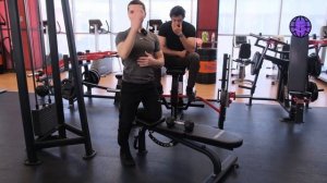 Разбор упражнения Тяга гантели к поясу в наклоне на ск