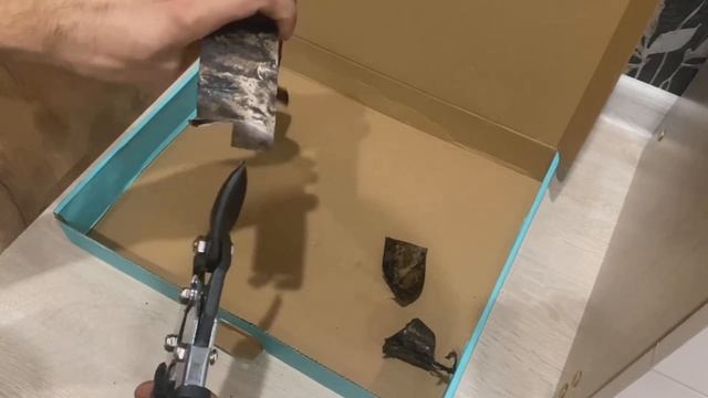 Резка металла Ножницами KRAFTOOL 2324 R z02 смотреть онлайн