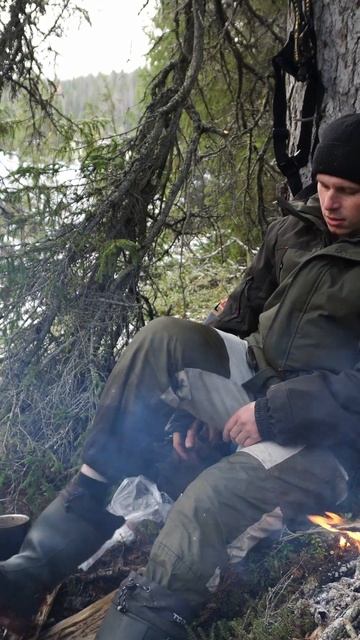 ДИКОЕ ОЗЕРО В ТАЙГЕshortsтайга втайге нарыбалку рыбал