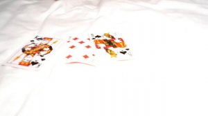 Игра в карты на раздевание и правда или действие на ра?