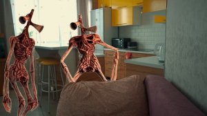 КУКЛА из ИГРЫ В КАЛЬМАРА против СИРЕНОГОЛОВОГО Кто по?
