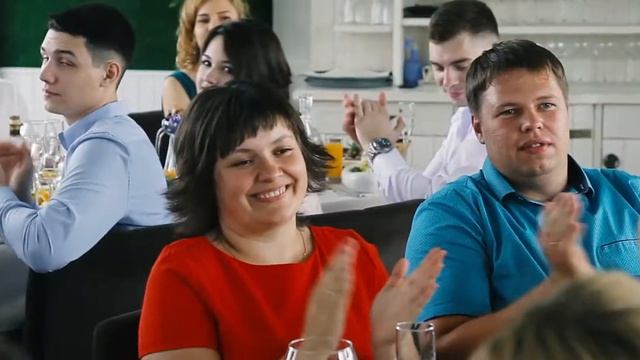 Ведущая Леся Дубинцева