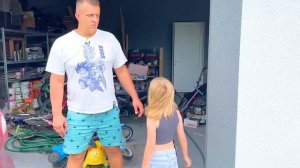 София И Ника и их новая машина. Софунья Шалунья