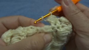 Объемный  узор крючком.