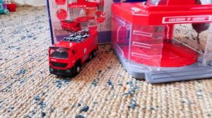 Распаковка игрушек Автомойки и пожарной машины