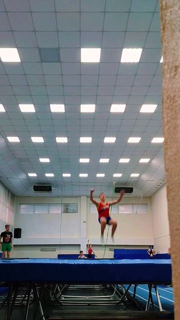 #shorts #trampoline #батут #врек Хах смотреть онлайн