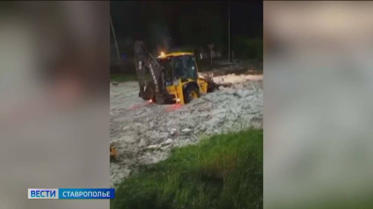 В Георгиевском округе от градобоя пострадали до 100 процентов полей