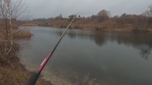 РЫБАЛКА НА СПИННИНГ В НОЯБРЕ. ОТВОДНОЙ ПОВОДОК ОПЯТЬ ВЫРУЧАЕТ, ДЖИГ ТУТ НЕ КАТИТ