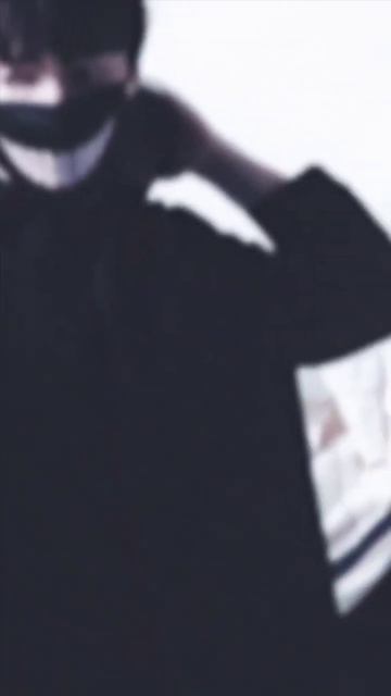 новая песня уже вышла! 🥳 как вам? смотреть онлайн