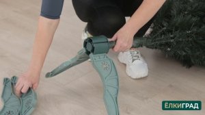 Сборка и распушивание искусственных литых елей