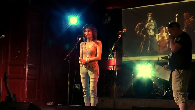 Вступление + Лия Петровна - Питерский панк-фест имени Свина, "MOD", 04.06.13