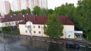А у нас идёт град((