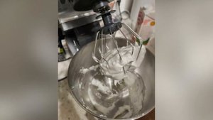 Планетарный миксер Tuvio TM01DB