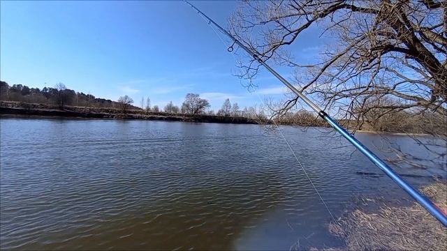 МИКРОДЖИГ РЫБАЛКА НА ВЕРХНЕЙ МОСКВА РЕКЕ!!!ЛОВЛЯ ОКУНЯ смотреть онлайн