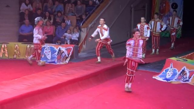 "Русичи" п/р И. Майорова Фестиваль клоунов г. Екатеринбург 2015 смотреть онлайн