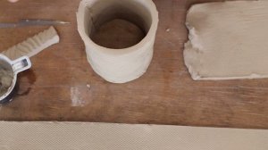 Масса керамическая ACAR  CVM -15 лепим кружку  из пласта.