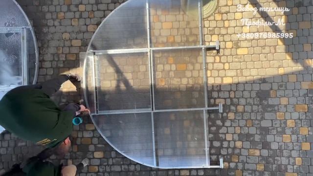 Інструкція монтаж найпопулярнішої моделі теплиці «ко